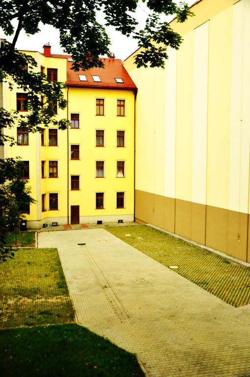 Hotel Przy Baszcie Legnica Exterior foto